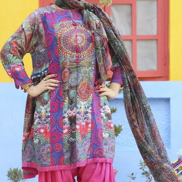 Almirah Junaid Jamshed Pakistani Viscose Chiffon Ready-Made Shalwar Kameez Suit - Picture 2 of 16